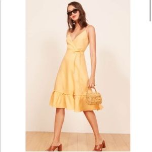 Reformation Fig Dress in Lemon Yellow - Medium